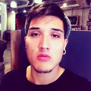 Meet your Posher, Diego